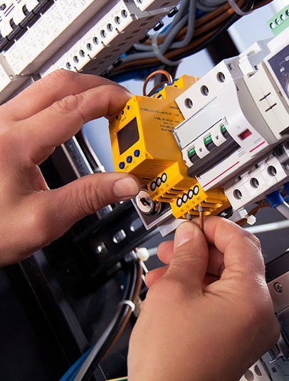 Mantronic Enterprise ( KL Electrician )