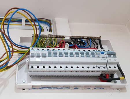 Electrician ADE