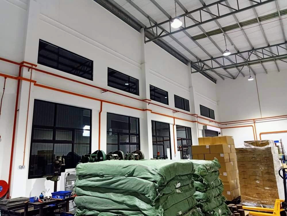 WBC ELECTRICAL SERVICE 拉电装修工程與维修电工服务~承接~住家，工厂，店面，购物商场装修
