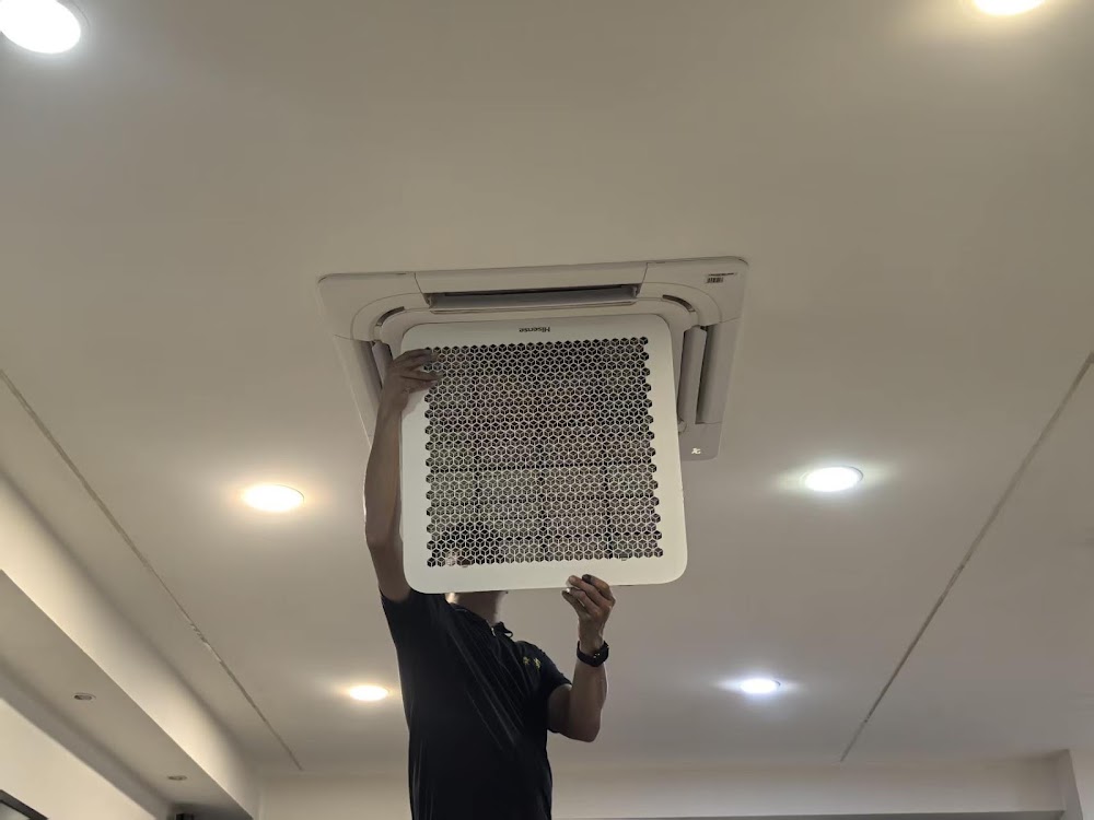 Ro master Electricial & Aircond service , Fix CCTV 罗师傅电工冷气清洗安装CCTV 服务