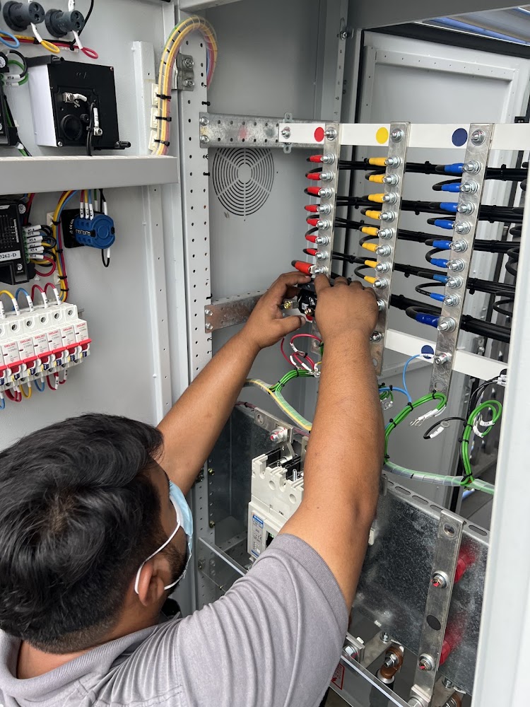 Nice electrical And industrial（24/7 Emergency Services）Electrical Contactor电力修复中心
