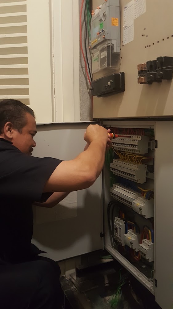 Pakar Elektrik Domestik