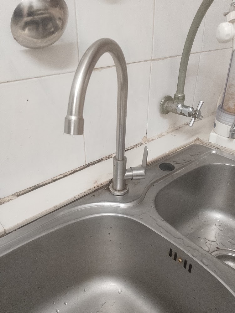 KL PLUMBING & ELECTRICIAN SERVICES